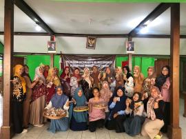 Menuju Desa Prima Kelompok Wanita Kalurahan Girisekar mendapatkan pelatihan 