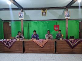 Penyaluran Insentif RT-RW dan Pisah sambut bhabinkamtibmas Kalurahan Girisekar 