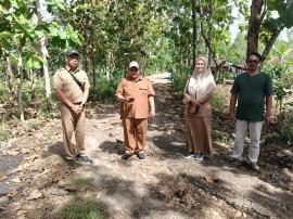 Survey Jalan Calon Padat Karya di Padukuhan Jeruken, Aspirasi DPRD Provinsi DIY