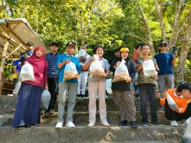 Dinas Perikanan Gunungkidul Salurkan 10.000 Bibit Ikan di Telaga Ngurik Girisekar