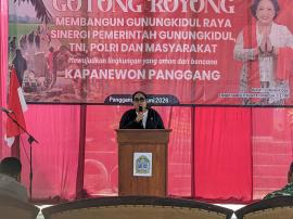 BUPATI GUNUNGKIDUL LETAKKAN BATU PERTAMA PROGRAM GOTONG ROYONG DI PADUKUHAN BLIMBING